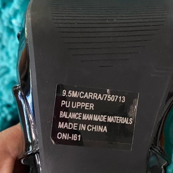 NIB Daisy Fuentes size 9 1/2 - Picture 7 of 9